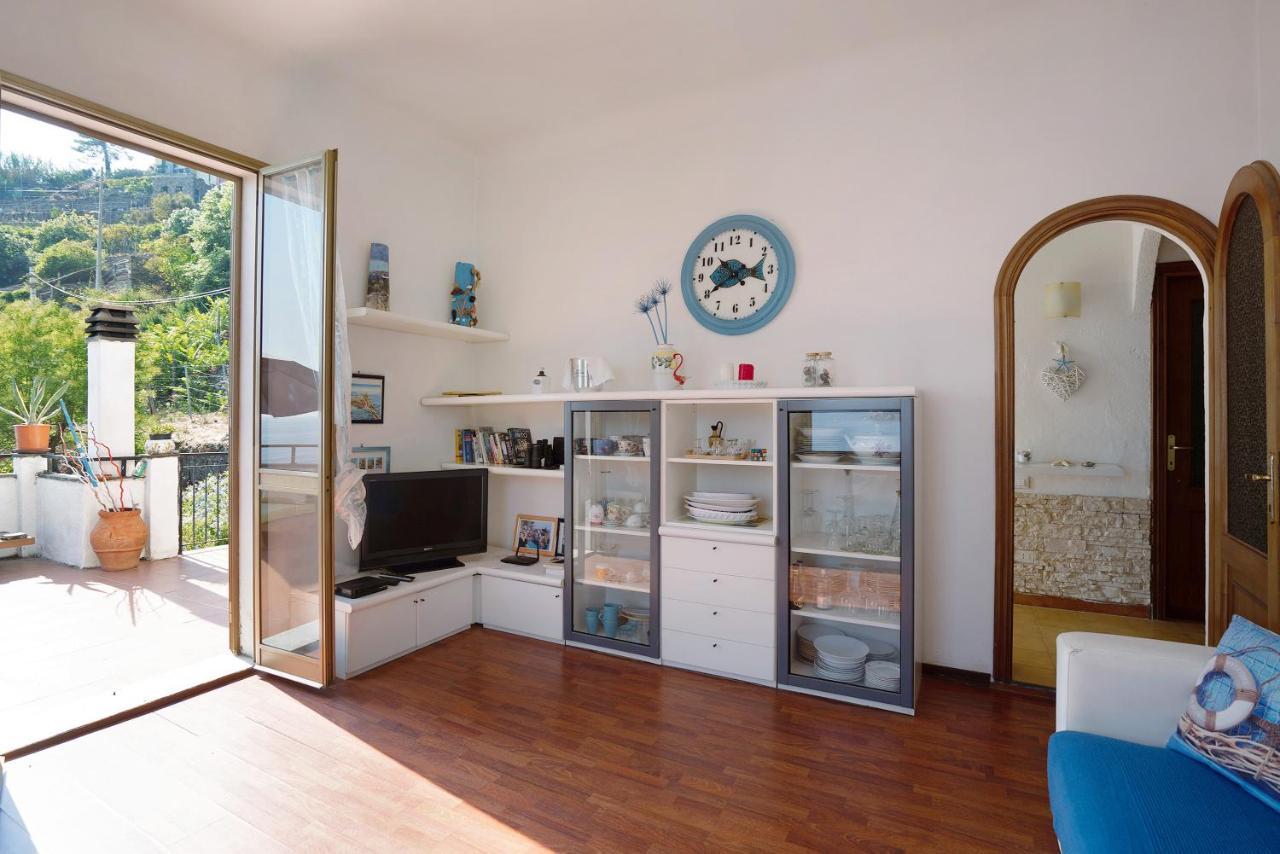Villa Lardarina กอร์นิญา ภายนอก รูปภาพ